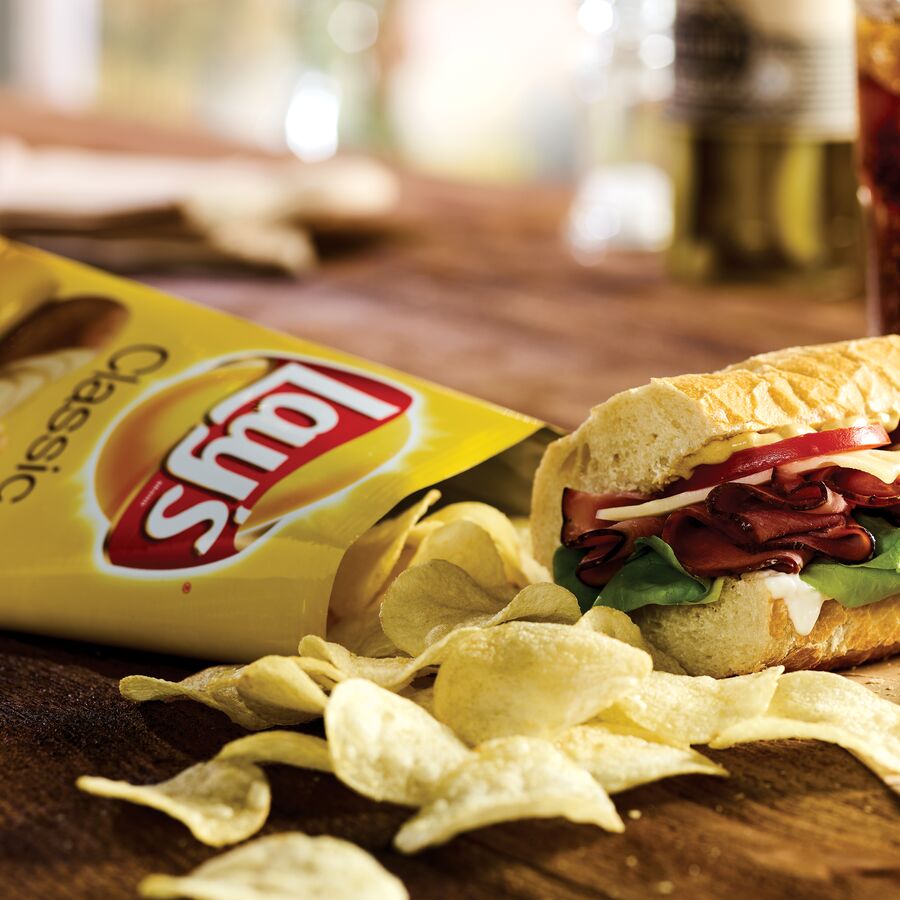 Classic Style Potato Crisps by Lay's, Lightly Salted