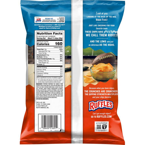 Cheddar & Sour Cream Ridged Crisps by Ruffles